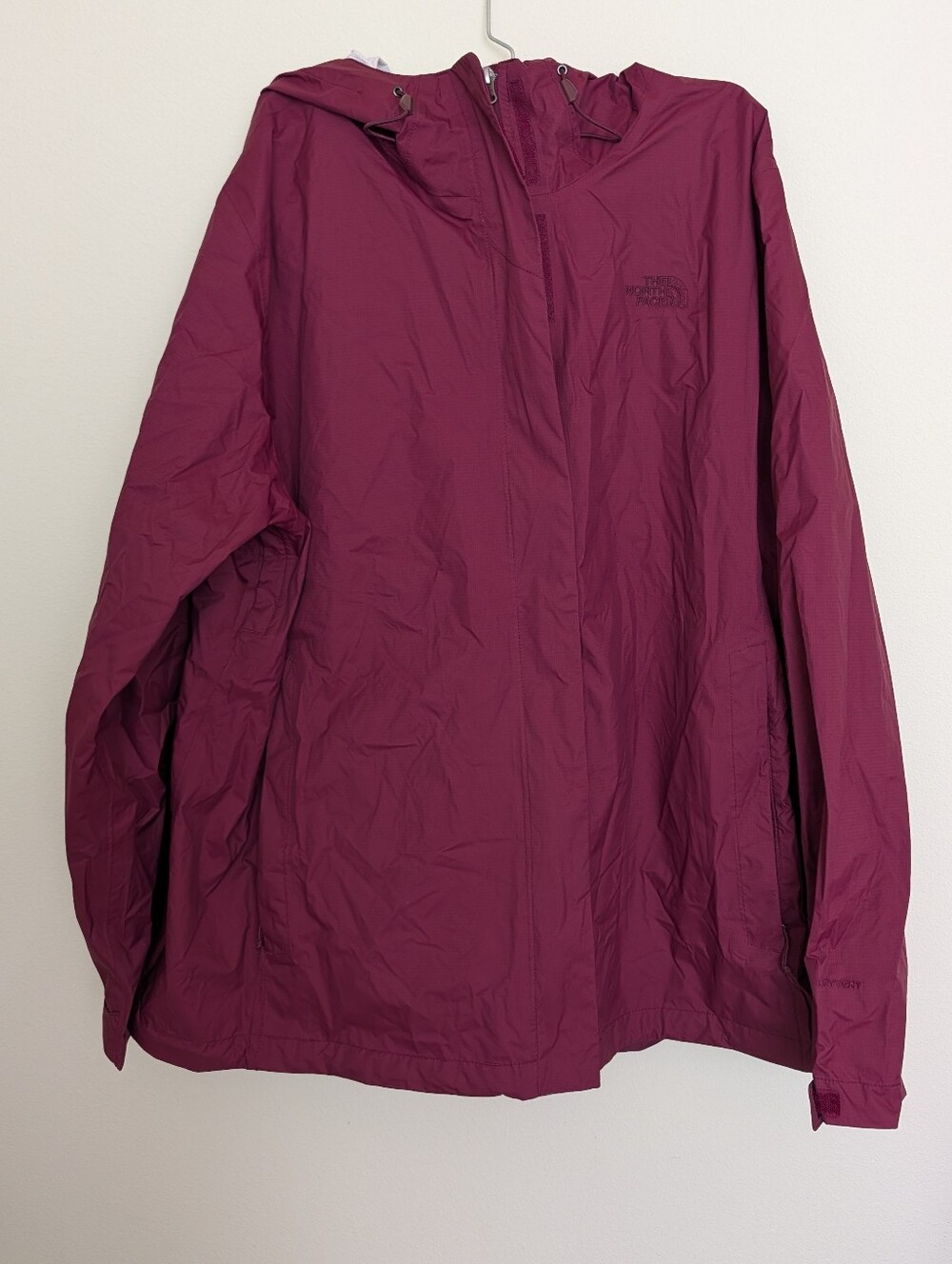 The North Face Venture 2 Jacket Women’s 3X Maroon DryVent Waterproof Rain Shell